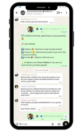Captura real del grupo WhatsApp de acompañamiento CREA